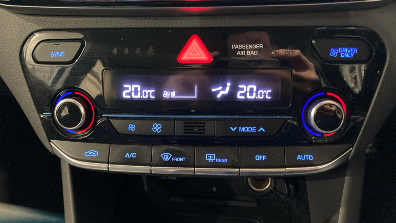 Hyundai IONIQ 1.6 GDi Hybrid Premium 5dr DCT Hybrid Hatchback